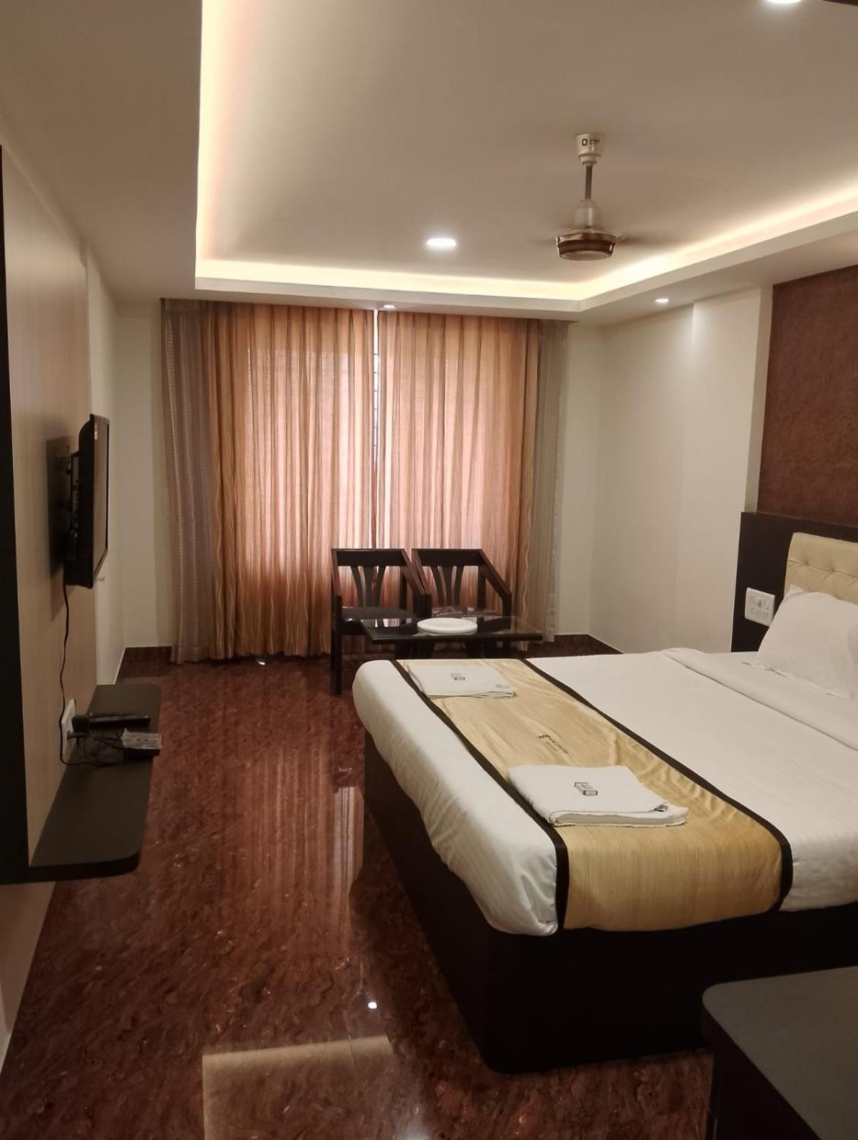 Hotel Samudyatha Inn And Suites Кундапур Екстериор снимка
